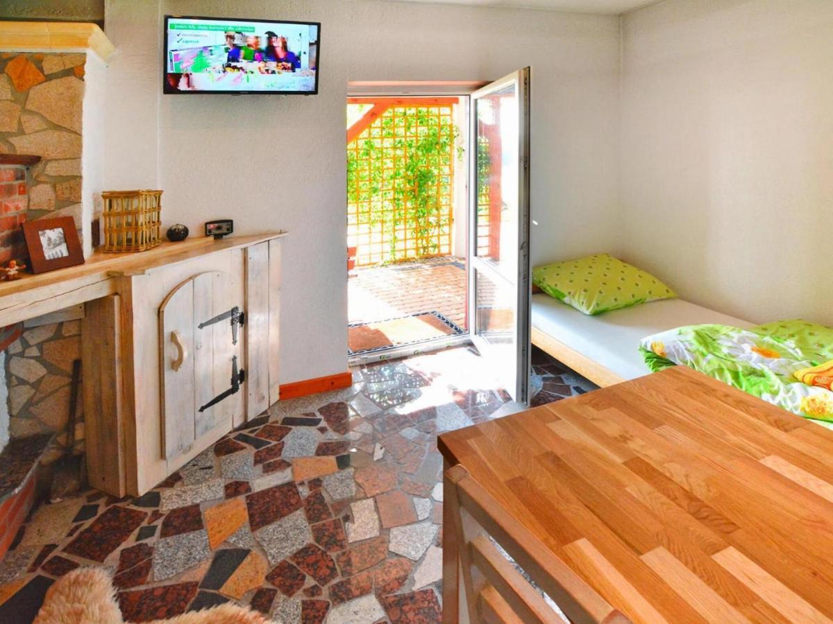 Holiday House With Large Garden, Noskowo Esterno foto