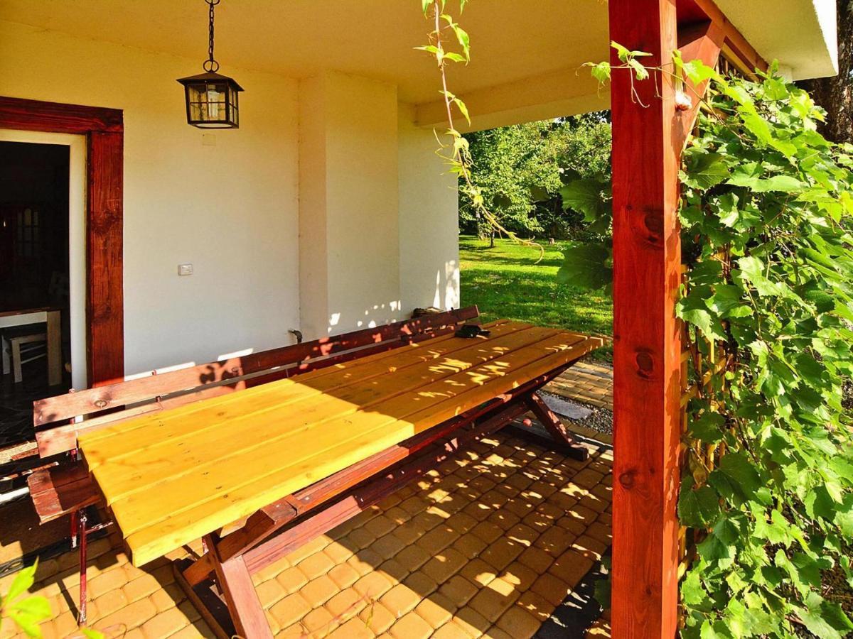 Holiday House With Large Garden, Noskowo Esterno foto